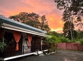 Casa Black Playa Negra de Puerto viejo
