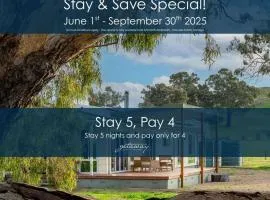 Koolbury Cottage. Farmstay Valley Retreat