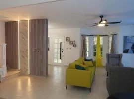 Gorgeous 3 bed 2 and a half bath villa nearby beaches