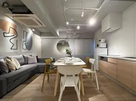 bHOTEL Art Bldg - Stylish Apartment Very Good Location
