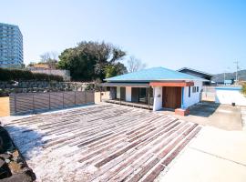 ゆったりとした時間を過ごせる一棟貸切の別荘　たけしま, villa in Naruto