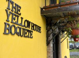 The Yellow House Boquete hostal, hotel em Alto Boquete
