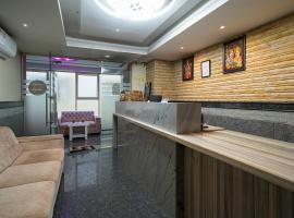 Open Hotel by Olive - Sai Luxury Comforts, hotel poblíž Kempegowda International Airport - BLR, Bengalúr