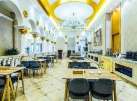 Vienna Hotel Hunan Yueyang Linxiang, hotel v destinaci Linxiang