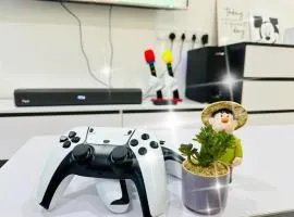 8pax 民宿ktv kid play pool 温馨房子near cheng melaka