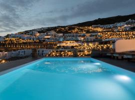 Cova Mykonos Suites, hotell i Elia Beach