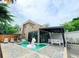 A1-Mountain View Private Pool Villa-บางแสน