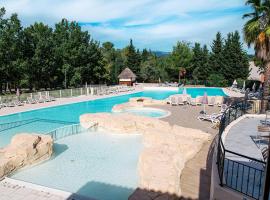 Domaine Lagrange Fayence Climatisation, Piscines et Parking, hotel v mestu Fayence