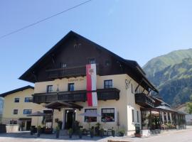 Hotel - Landgasthof Post, Ferienwohnung mit Hotelservice in Bichlbach