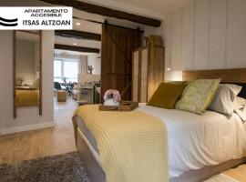 ALTZOAN Rooms Boutique & Parking、サラウツのキッチン付きホテル