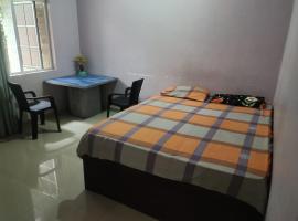 Lotus Transist Hotel, ξενοδοχείο σε Nikawatawana