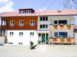 Faltenbach Ferienwohnungen in Oberstdorf, hotel in Oberstdorf