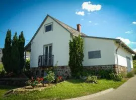 Pinot Gris House