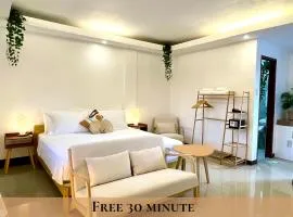 Namal Apartelle - Free Scooter & GYM access