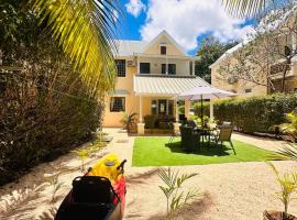 Flic en Flac Sands Beach LUX Villa, hotel v destinaci Flic-en-Flac