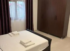 Casa Mira