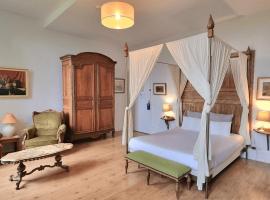 Demeures & Château - Fleur de Roques - Puisseguin Saint Emilion, hotel v destinaci Puisseguin