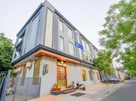 FabHotel Amar Villa