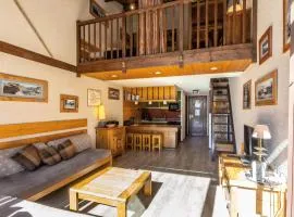 Charmant duplex montagnard avec grande terrasse, proche du vieux village de Val-d'Isère - FR-1-694-198