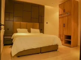 84th Luxury Apartments