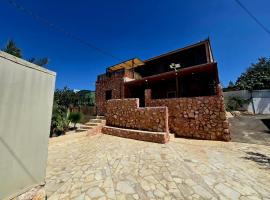Charming Farmhouse for Lease, hotell sihtkohas Ed Deir