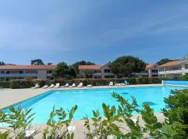 appartement dans residence avec piscine