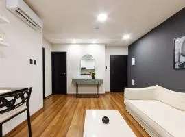 Silver Room Apartment