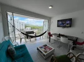 Hermoso apartamento en Girardot con vista a la montaña