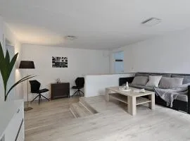 2 Zimmer Ferienwohnung mit Terrasse