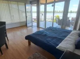 Sobe i apartmani "Terasa"