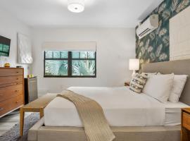 Firefly Hotel, serviced apartment in Miami Beach