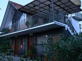 Moon Glade Service Villa