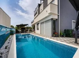 MY DALMATIA - Apartment Nikita with private pool