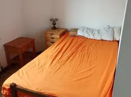 Chambre room in appartement