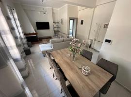 Feel Like Home, ξενοδοχείο στο Αίγιο