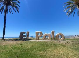 Arcaro Beach, hotel in Málaga