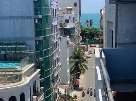 Jolilian Kiều Phượng Bãi Sau