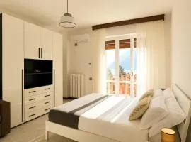 Lake View Apartment - Parking Included