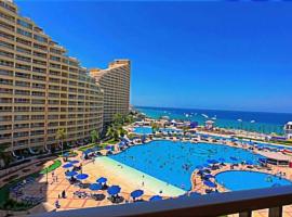 Hotel Porto Sokhna Eagles, σαλέ σε Αΐν Σούχνα