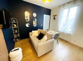 Rêve bleu au port avec parking gratuit, ξενοδοχείο στην Καέν