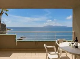 Costa Isora Frontline & Pool By Paramount Holidays