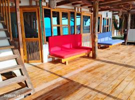 Cabañas Palos Locos, hotel em Barú