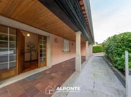 Casa da Escusa by ALPONTE