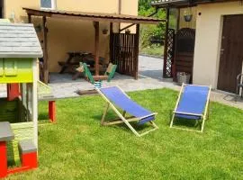 Dom gościnny "MONIKA"- 10 min do plaży,