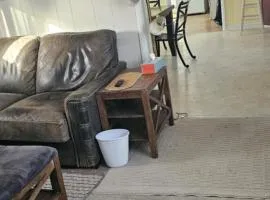 Quiet , cozy home