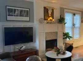 Cheerful Courthouse Cottage in Sheridan, WY