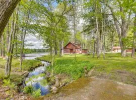 Hatfield Family Home on Lake Arbutus Boat and Hike