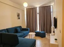 3 Modern Apartments for big groups or families