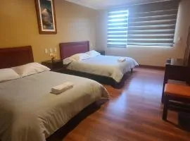 Hostal California by Chat Noir