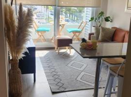 Departamento Barrio Playa Brava, hotel com estacionamento em Iquique